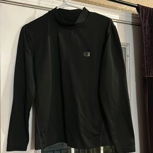 black long sleeve undershirt